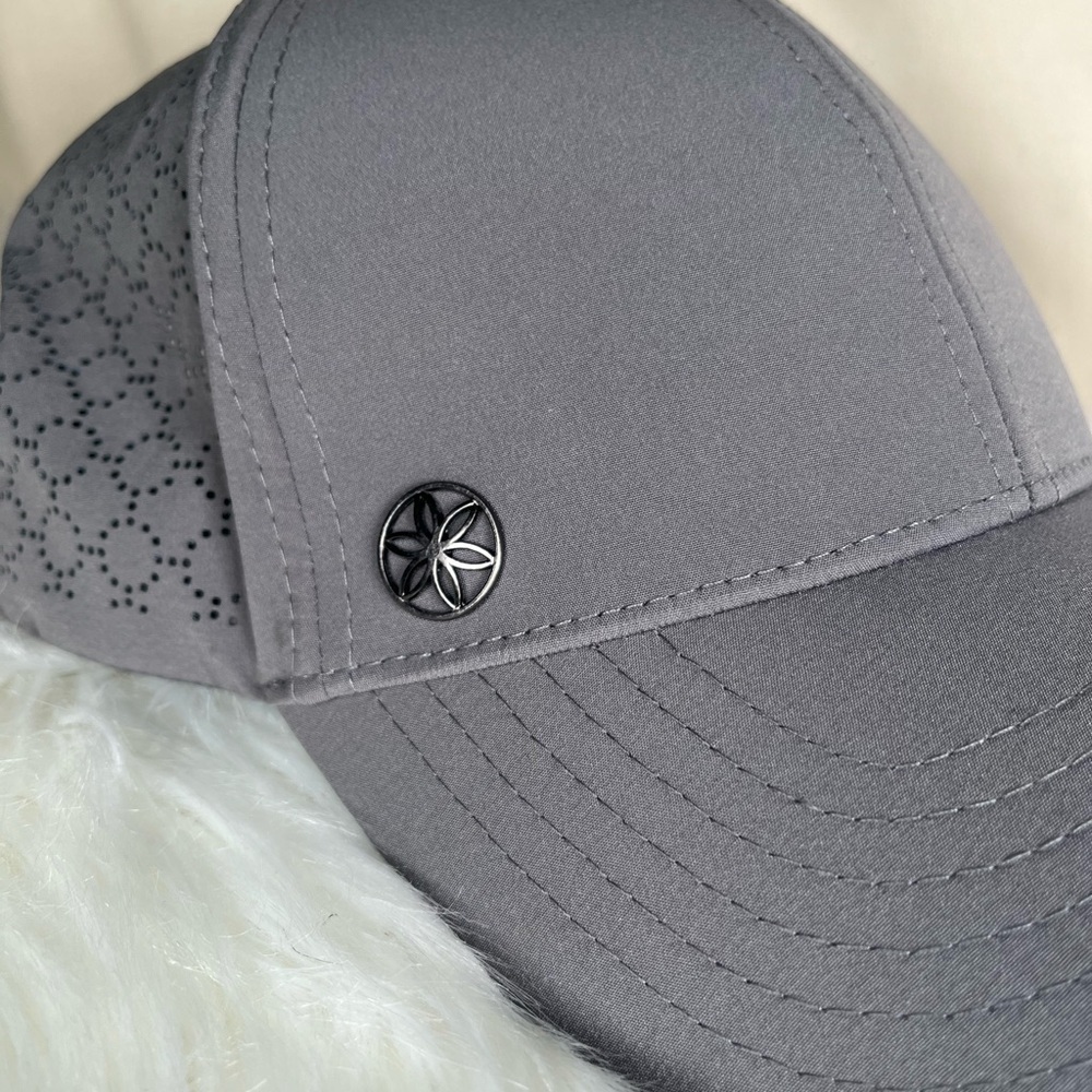 Athleta Charcoal Men's Hat - Picture 3 of 4